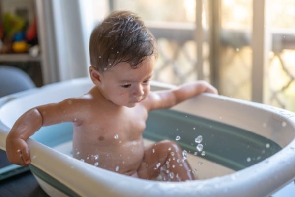 Benefits of Using a Baby Folding Bath for Your Baby's Bath Time